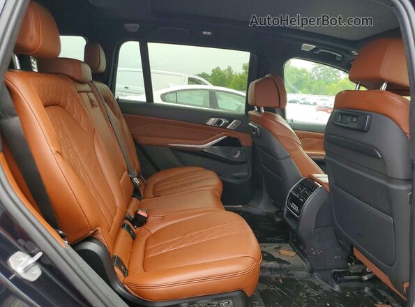 5UXCX4C59KLS37982 2019 BMW X7 Black Widok wnętrza z tyłu