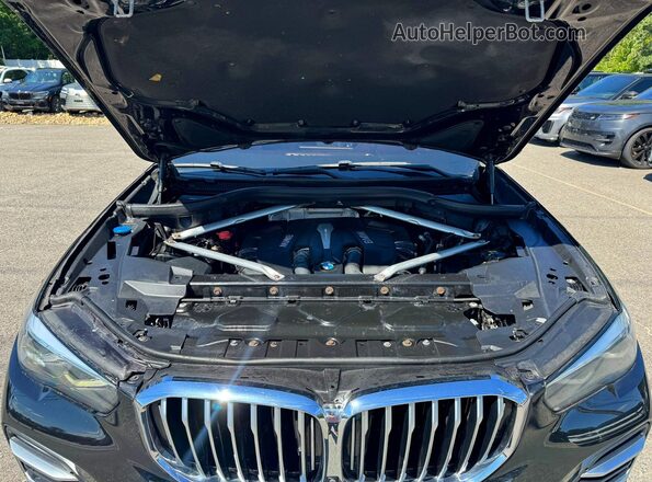 5UXJU2C51KLN65059 2019 BMW X5 Черный Вид панели приборов