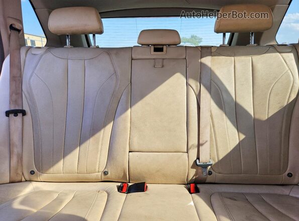 5UXKR2C56G0H42786 2016 BMW X5 Blue Vista de los asientos traseros