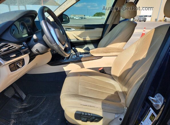 5UXKR2C56G0H42786 2016 BMW X5 Blue Vista interior delantera