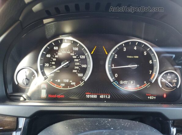 5UXKR2C5XJ0Z19778 2018 BMW X5 White Սարքավորումների վահանակի տեսք