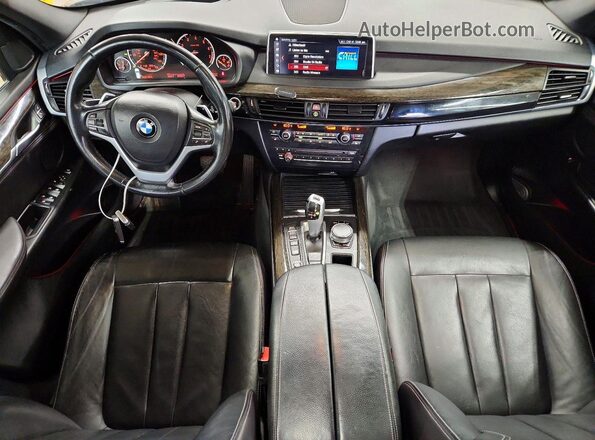 5UXKT0C53J0V99872 2018 BMW X5 Черный Вид панели приборов