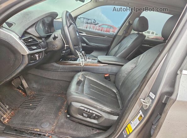 5UXKT0C55G0F75150 2016 BMW X5 Silver Вид салону спереду