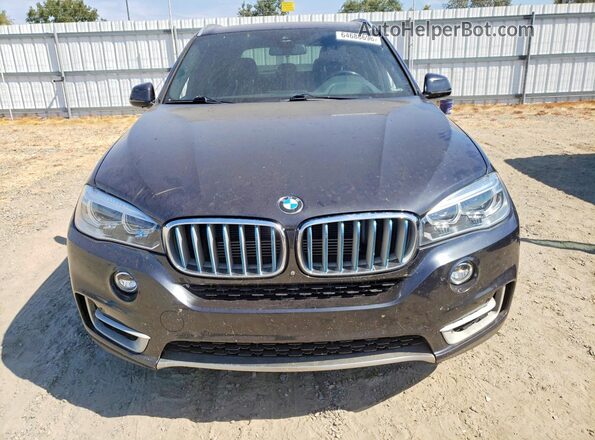 5UXKT0C57J0W00358 2018 BMW X5 Серый Вид спереди