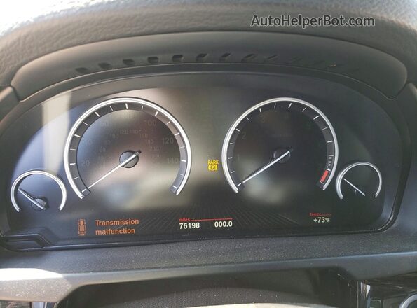 5UXKT0C57J0W00358 2018 BMW X5 Серый Вид щитка приборов