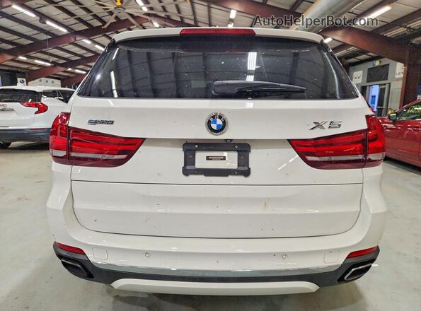 5UXKT0C58G0F74560 2016 BMW X5 White უკანა ხედი