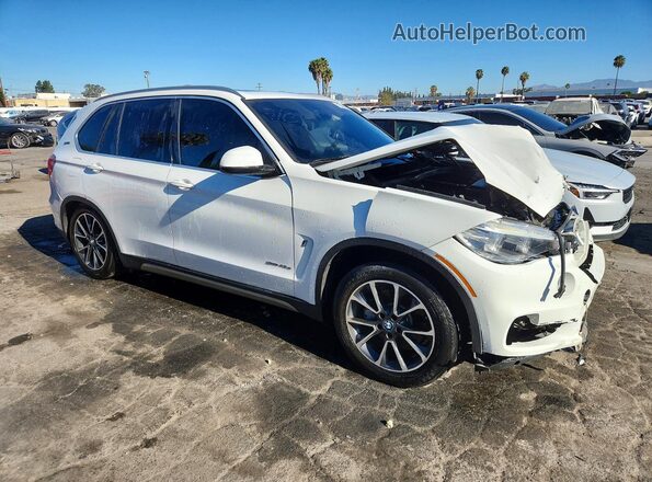 5UXKT0C59J0V98094 2018 BMW X5 White Przód prawy