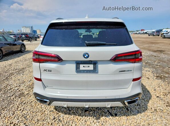 5UXTA6C04N9K67944 2022 BMW X5 White Հետևի տեսք