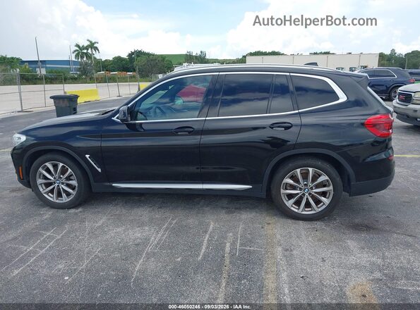 5UXTR7C59KLE94039 2019 BMW X3 Черный Панорамный вид салона 360°
