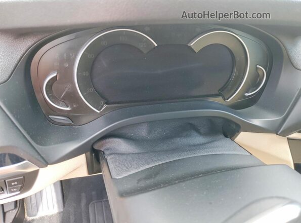 5UXTR9C52JLD62279 2018 BMW X3 White Vista del cuadro de instrumentos