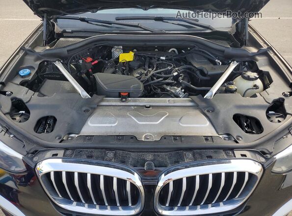 5UXTR9C52KLP77181 2019 BMW X3 Black Vista del compartimento del motor