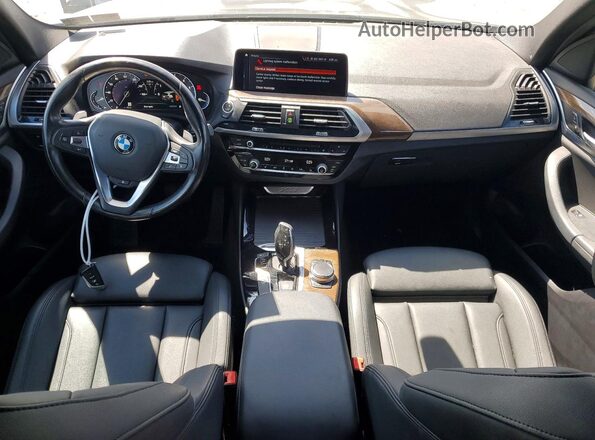 5UXTR9C57KLE13776 2019 BMW X3 Black Widok deski rozdzielczej