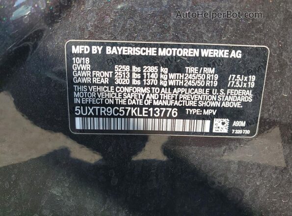 5UXTR9C57KLE13776 2019 BMW X3 Black Widok wnętrza 360 stopni
