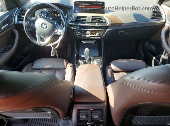 5UXTR9C59KLD92543 2019 BMW X3 Blue Vista del salpicadero