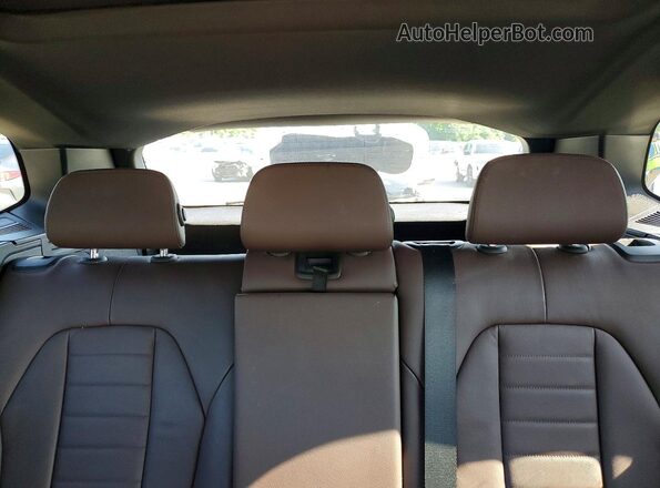 5UXTR9C59KLD92543 2019 BMW X3 Blue Vista de los asientos traseros