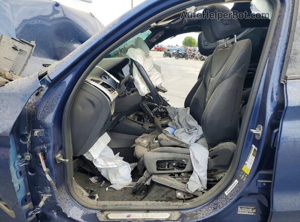 5UXTS3C57J0Y95566 2018 BMW X3 Blue Widok wnętrza z przodu