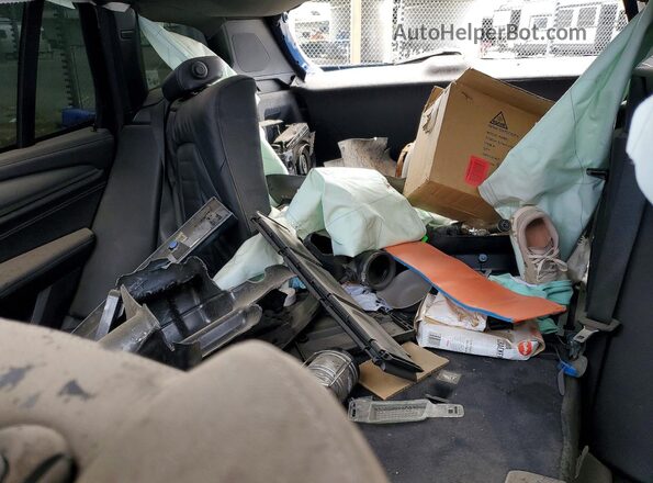 5UXTS3C57J0Y95566 2018 BMW X3 Blue Widok tylnych siedzeń