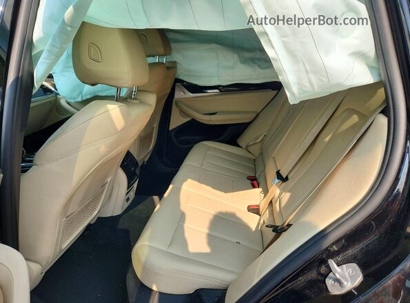5UXTY5C01M9F02050 2021 BMW X3 Черный Вид задних сидений