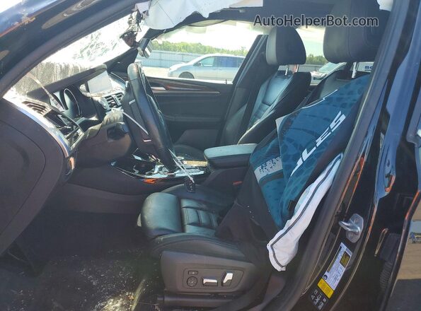 5UXTY5C06L9B79029 2020 BMW X3 Черный Вид салона спереди