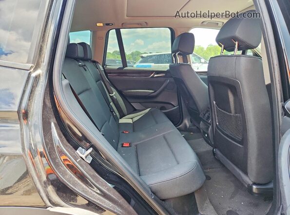 5UXWX9C37H0W79050 2017 BMW X3 Black უკანა სალონის ხედი