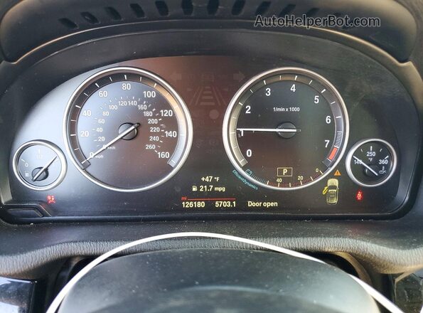 5UXWX9C38H0T22895 2017 BMW X3 Черный Вид щитка приборов