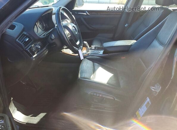 5UXWX9C38H0T22895 2017 BMW X3 Черный Вид салона спереди