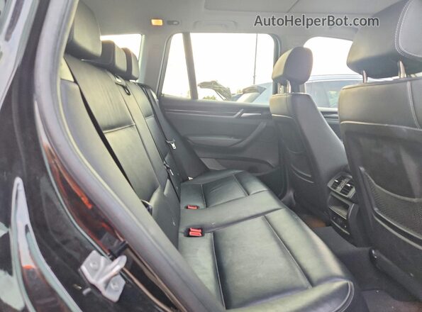 5UXWX9C50H0T10421 2017 BMW X3 Black Vista interior trasera