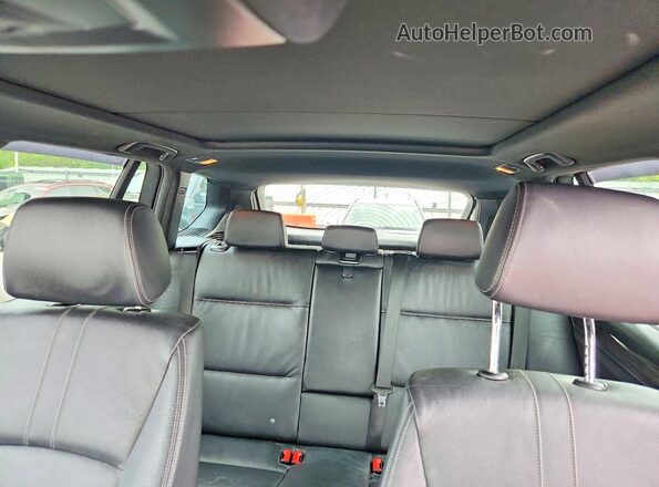 5UXWX9C57G0D70228 2016 BMW X3 White Rear seats view