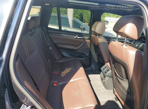 5UXWX9C57G0D85828 2016 BMW X3 Black Vista interior trasera