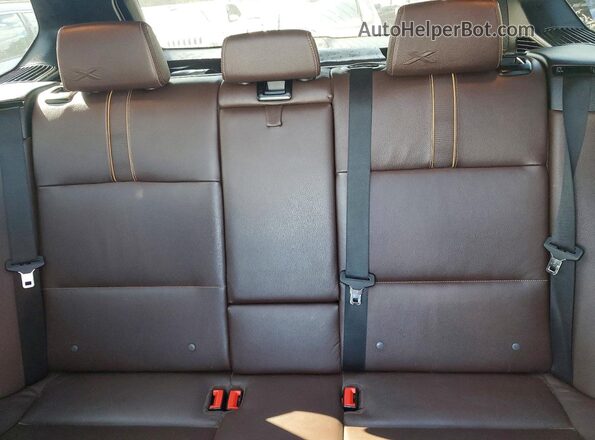 5UXWX9C57G0D85828 2016 BMW X3 Black Vista de los asientos traseros