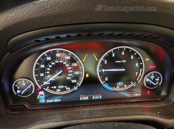 5UXWX9C59G0D92988 2016 BMW X3 Blue Instrument cluster view