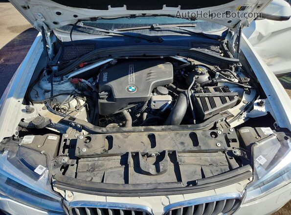 5UXWZ7C30H0V88751 2017 BMW X3 White Widok komory silnika