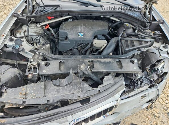 5UXWZ7C53G0R33335 2016 BMW X3 Silver Սալոնի հետևի տեսք