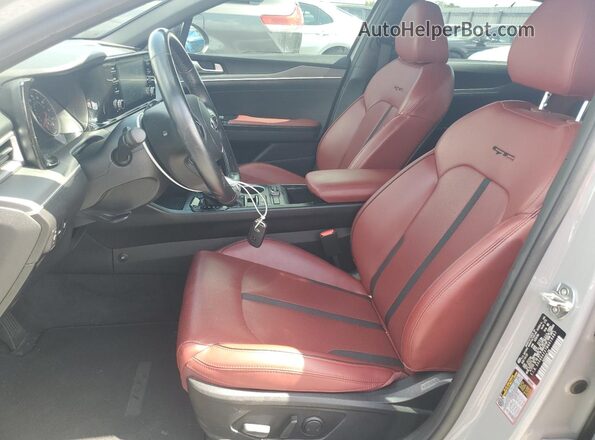 5XXG64J27MG018987 2021 KIA K5 Gray Вид салону спереду