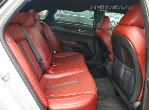 5XXG64J28RG247654 2024 KIA K5 Gray Vista de los asientos traseros