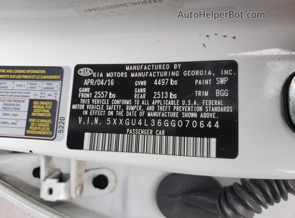 5XXGU4L36GG070644 2016 KIA OPTIMA White Widok komory silnika