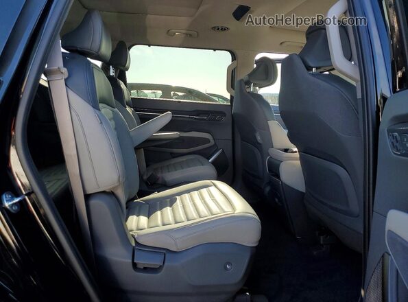 5XYADFS51TG007669 2026 KIA EV9 Black Rear interior view