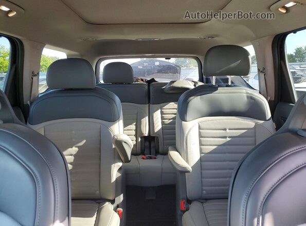 5XYADFS51TG007669 2026 KIA EV9 Black Rear seats view