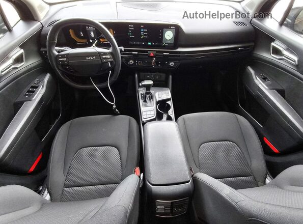 5XYK23DF0TG355381 2026 KIA SPORTAGE Black Առջևի վահանակի տեսք