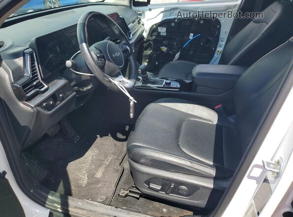 5XYK33AF0PG075936 2023 KIA SPORTAGE White წინა სალონის ხედი