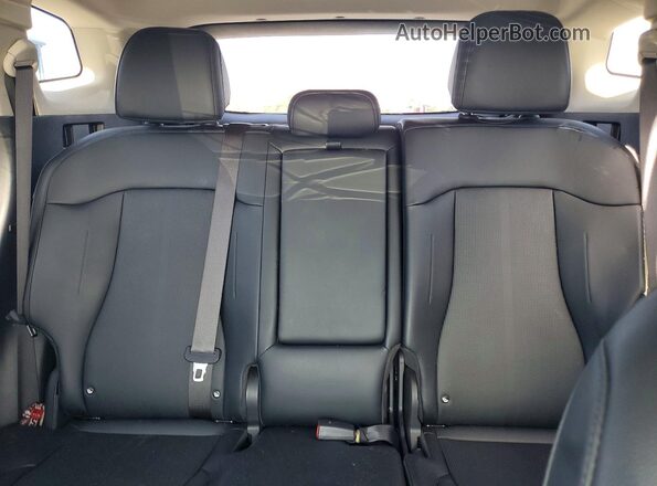 5XYK33DF2TG334691 2026 KIA SPORTAGE Blue Vista de los asientos traseros