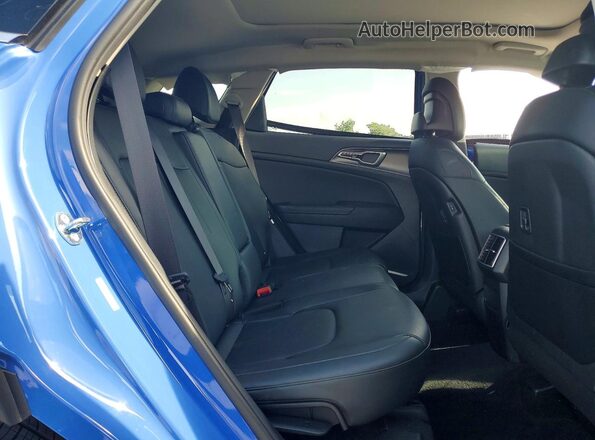 5XYK33DF2TG334691 2026 KIA SPORTAGE Blue Vista interior trasera