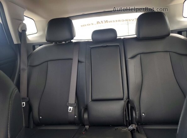 5XYK33DF3TG366940 2026 KIA SPORTAGE White უკანა სავარძლების ხედი