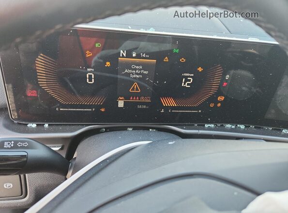 5XYK33DF8TG413007 2026 KIA SPORTAGE Silver Instrument cluster view
