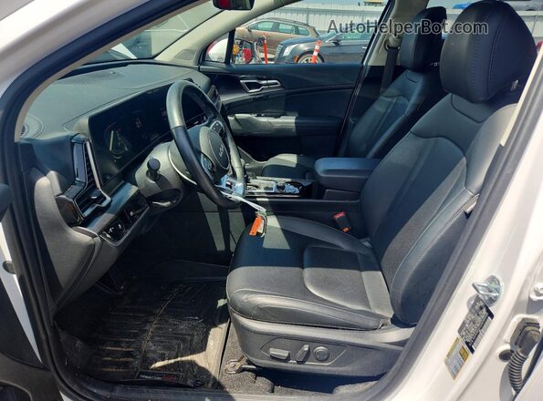 5XYK3CDF1SG280699 2025 KIA SPORTAGE White Vista interior delantera