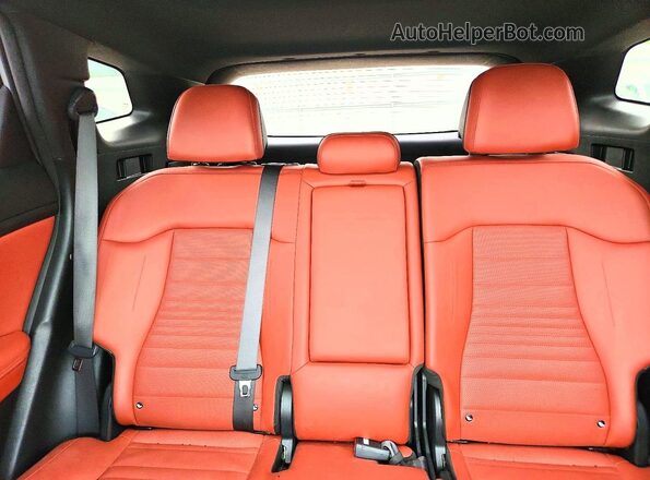 5XYK53AF6PG078642 2023 KIA SPORTAGE Gray Widok tylnych siedzeń