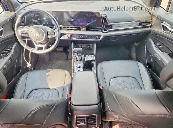 5XYK6CDF2SG275664 2025 KIA SPORTAGE Blue Widok deski rozdzielczej