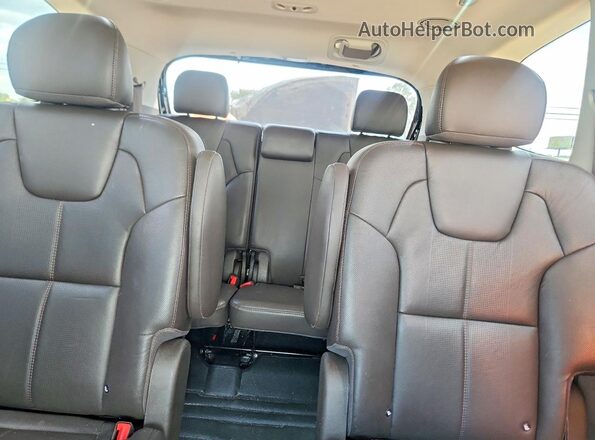 5XYP54HC6LG089903 2020 KIA TELLURIDE Black Rear seats view