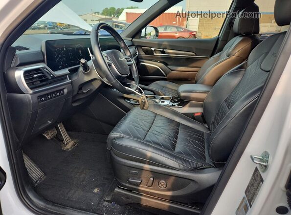 5XYP5DGC5RG463086 2024 KIA TELLURIDE White Front interior view