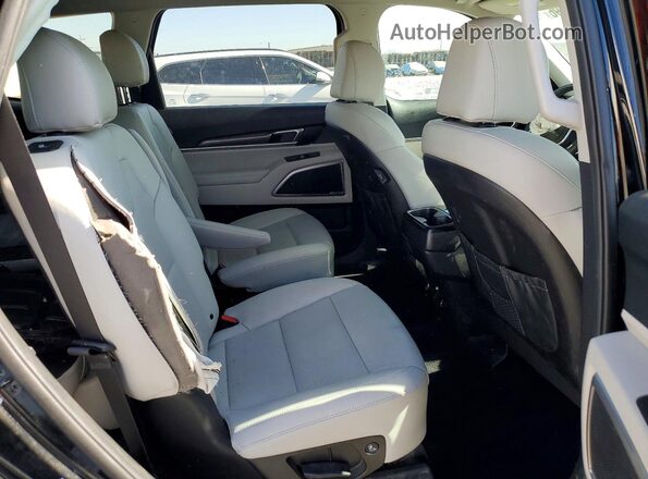 5XYP64GC0SG674246 2025 KIA TELLURIDE Black Вид задньої частини салону